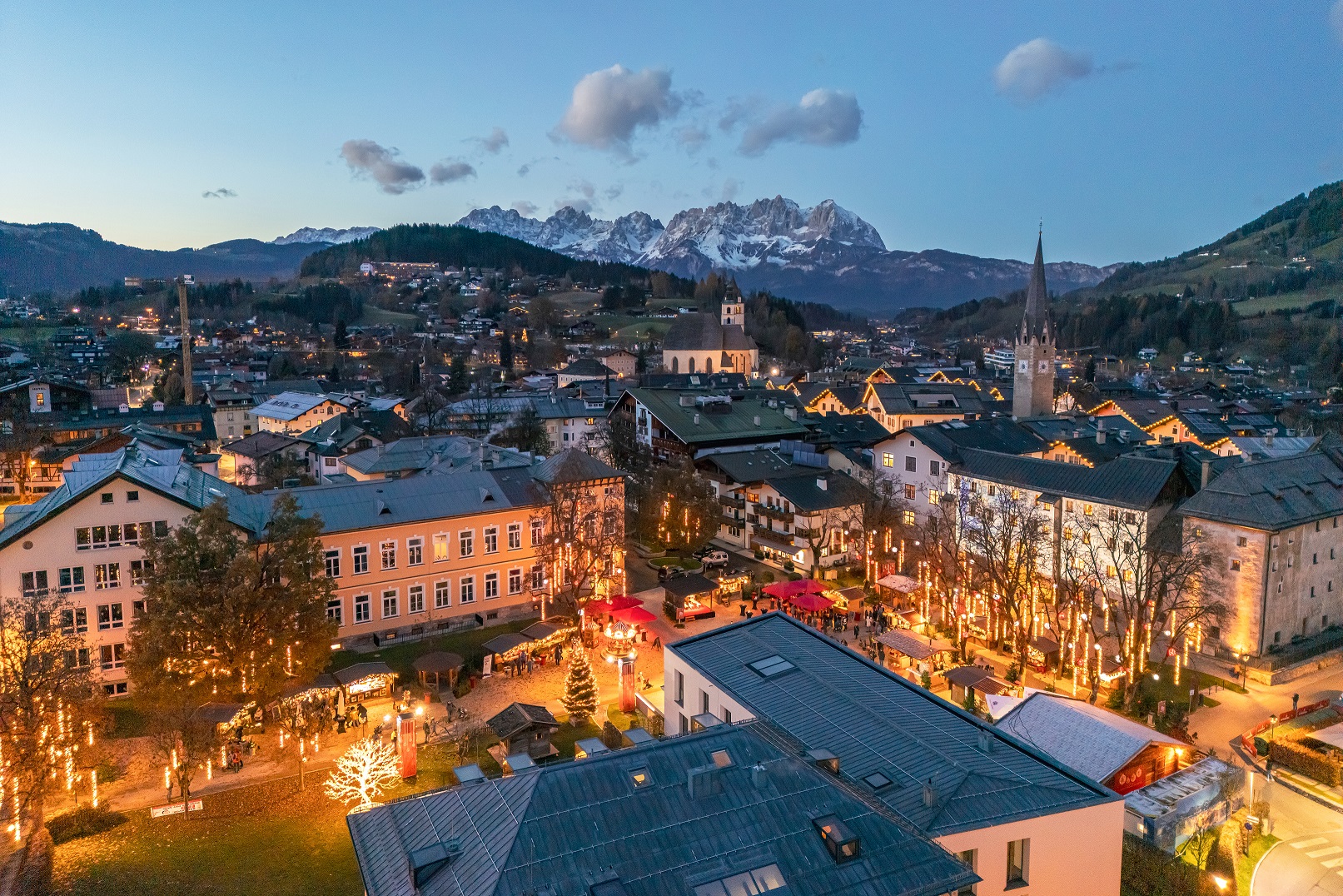 Zum Start in die diesjährige Wintersaison präsentiert Kitzbühel Tourismus die Neuigkeiten aus der Gamsstadt.