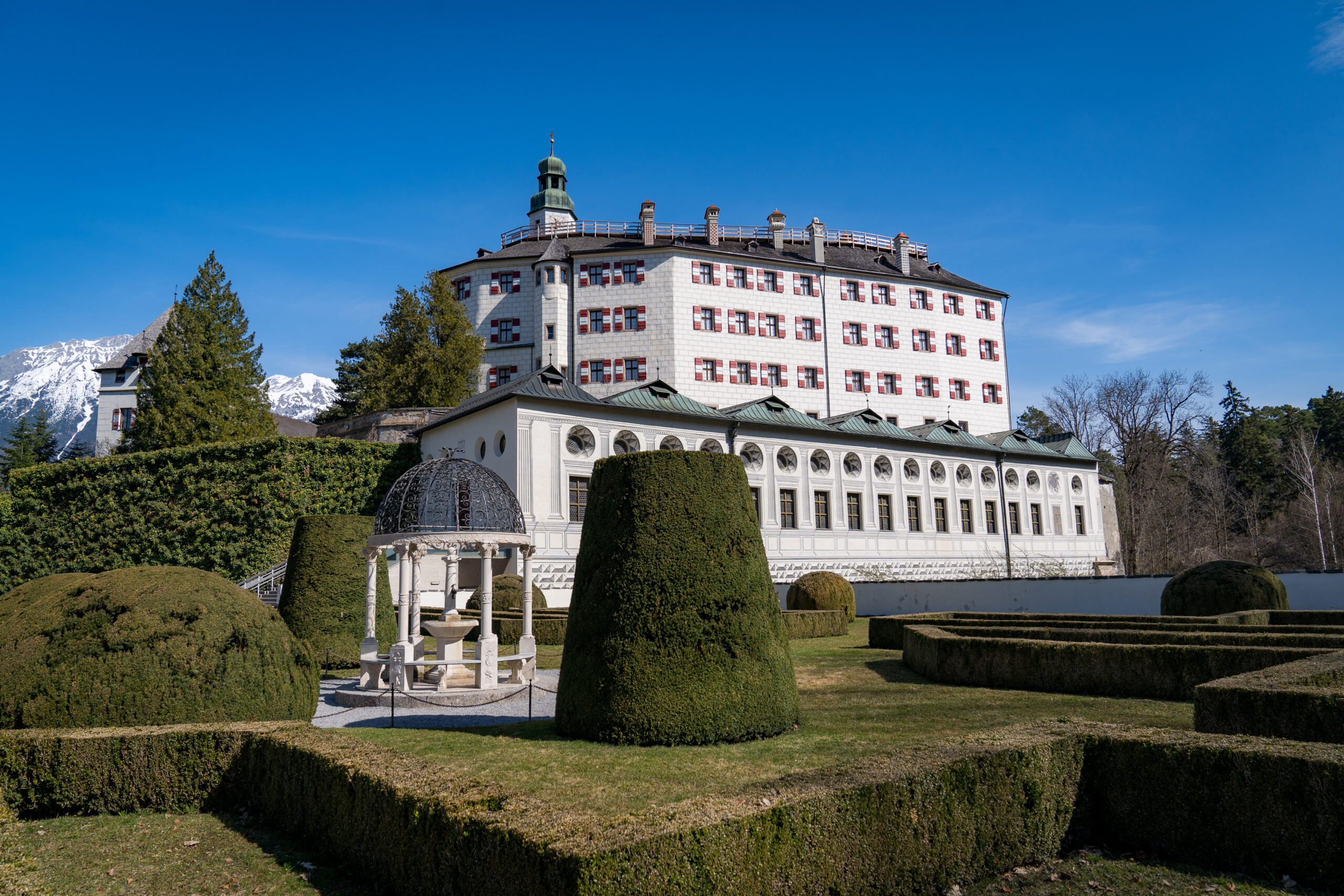 Schloss Ambras bei Innsbruck